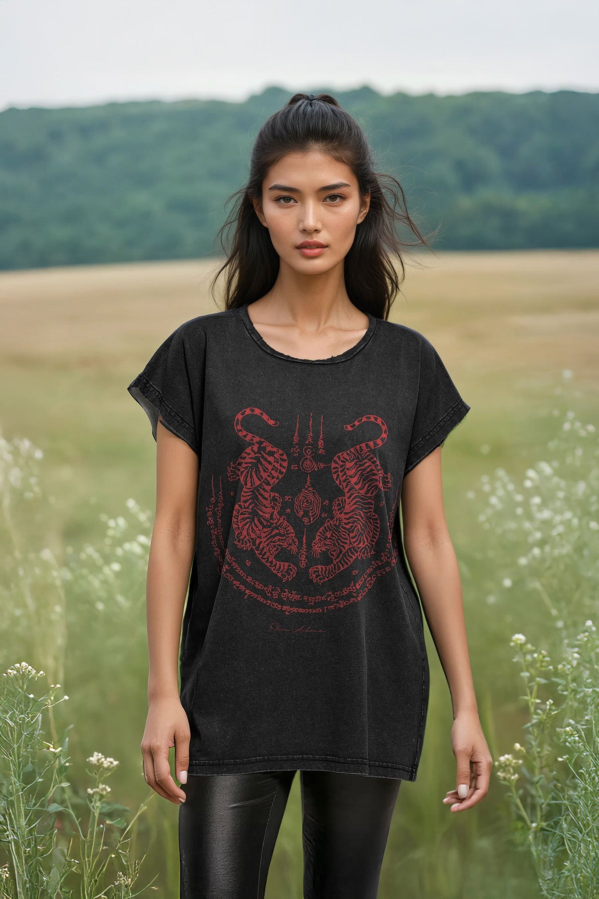 Eden Ashram Sak Yant Suea Koo (Twin Tigers) Premium Relaxed Boyfriend T-Shirt